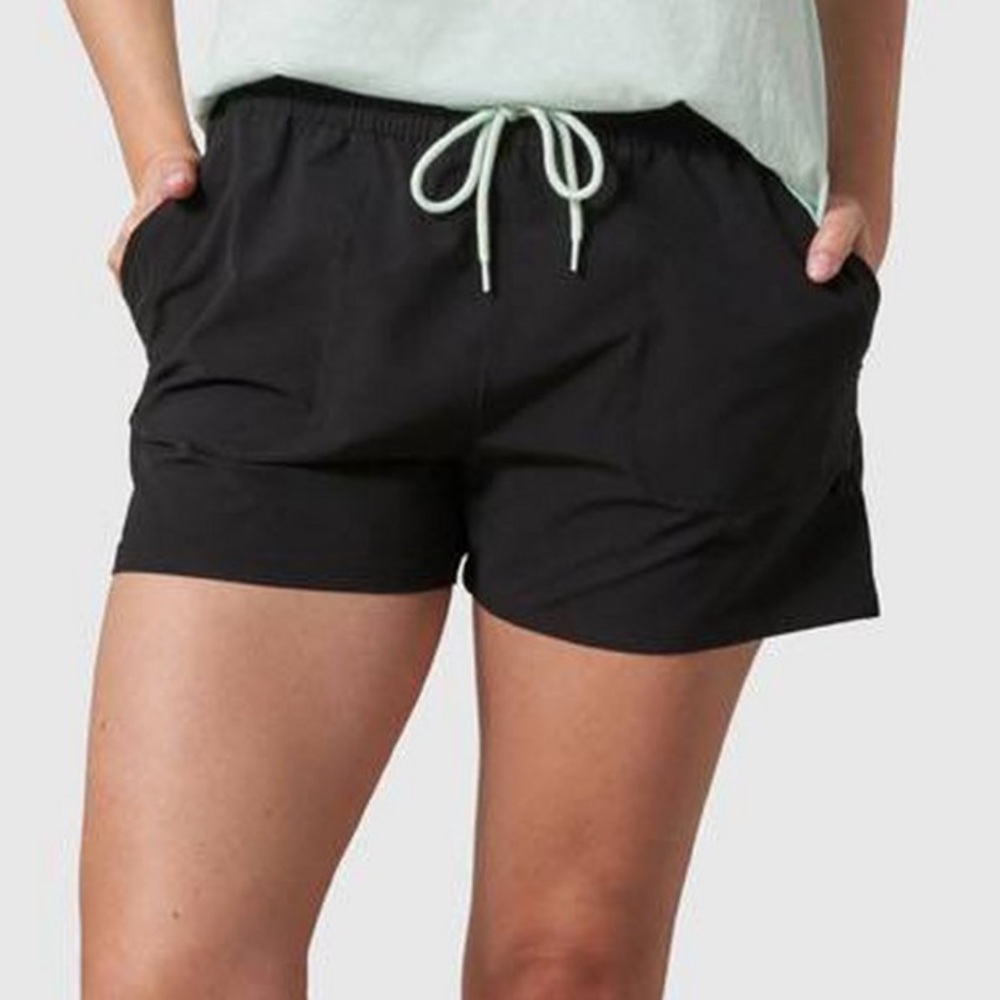 United By Blue Women's 3" Recycled
Performance Shorts      Black     S.     NWT